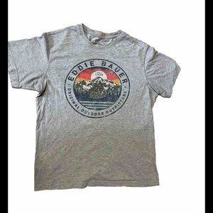 Eddie Bauer graphic tee